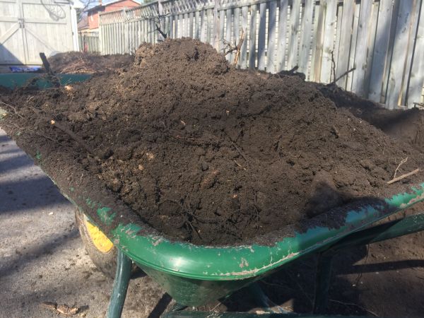 Residential Dirt Delivery in Sarasota