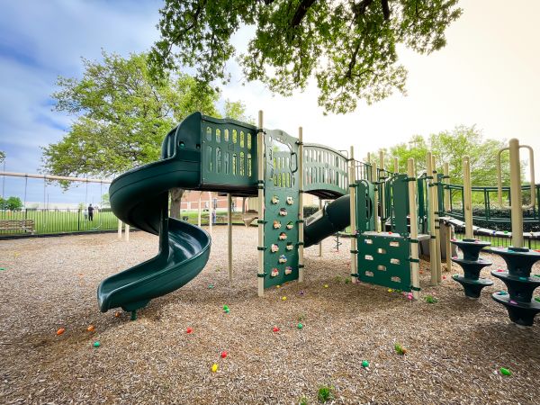 Playground Mulch Service in Sarasota